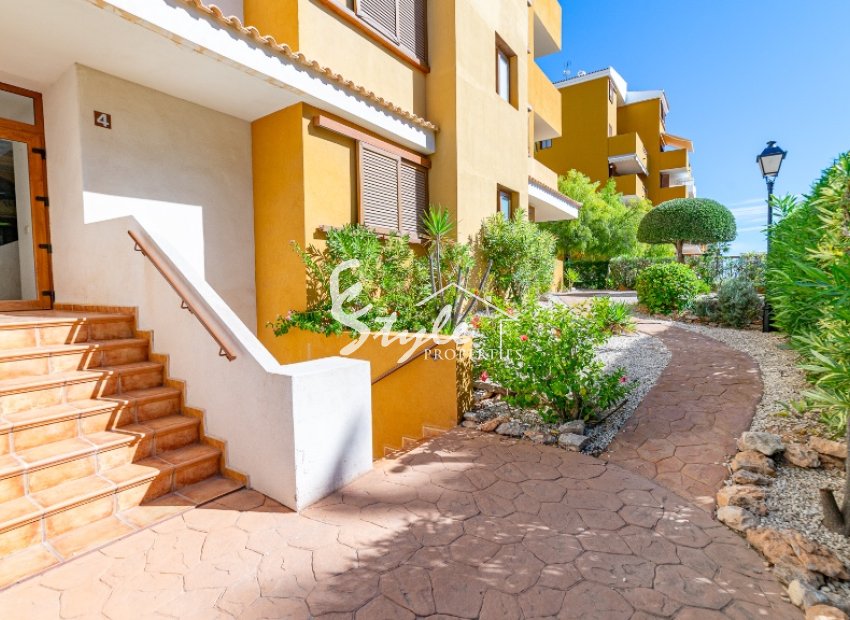 Resale - Apartament  - Punta Prima