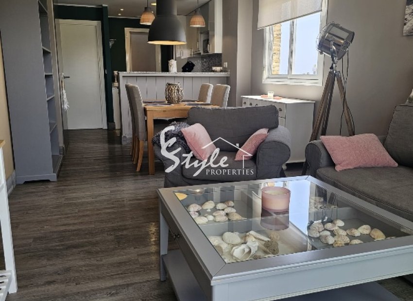 Resale - Apartament  - Punta Prima