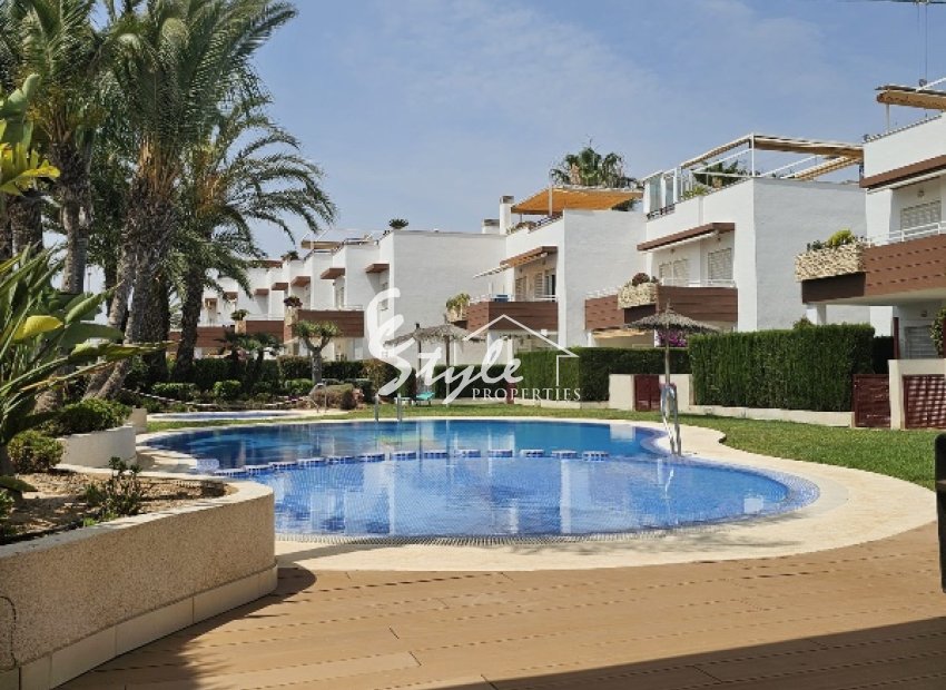Resale - Apartament  - Punta Prima