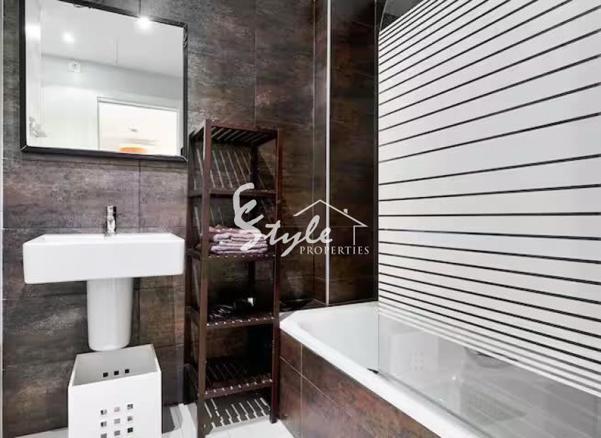 Resale - Apartament  - Punta Prima