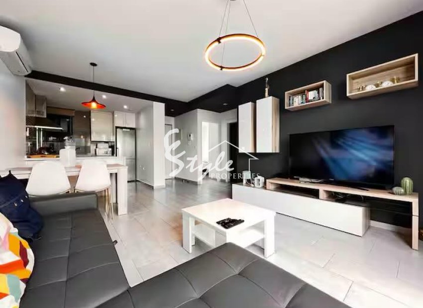 Resale - Apartament  - Punta Prima