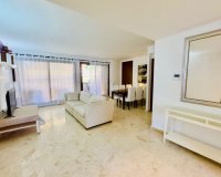 Resale - Apartament  - Punta Prima