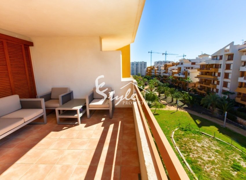 Resale - Apartament  - Punta Prima