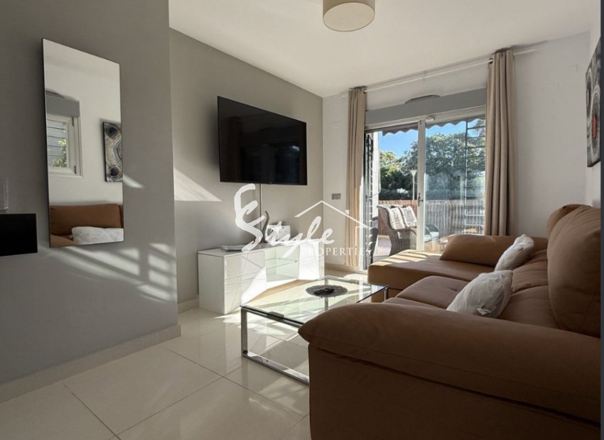 Resale - Apartament  - Punta Prima