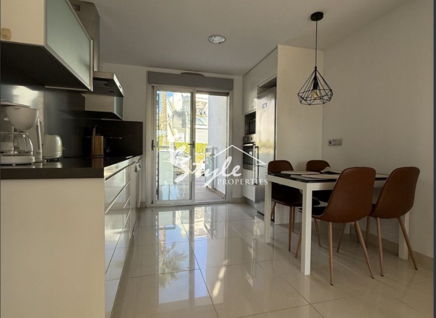 Resale - Apartament  - Punta Prima