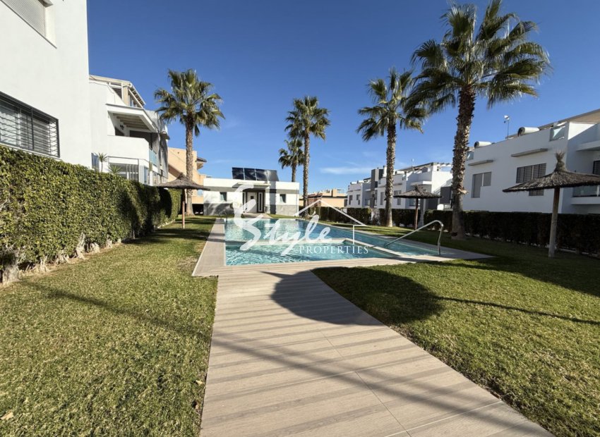 Resale - Apartament  - Punta Prima