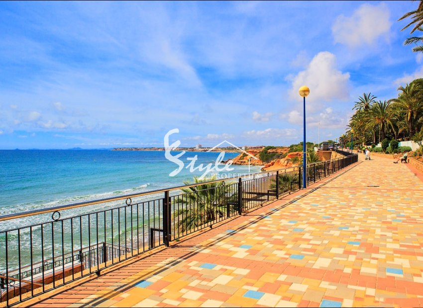 Resale - Apartament  - Punta Prima