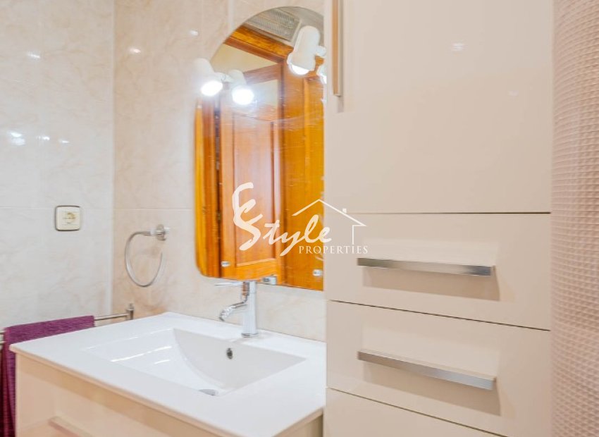 Resale - Apartament  - Punta Prima