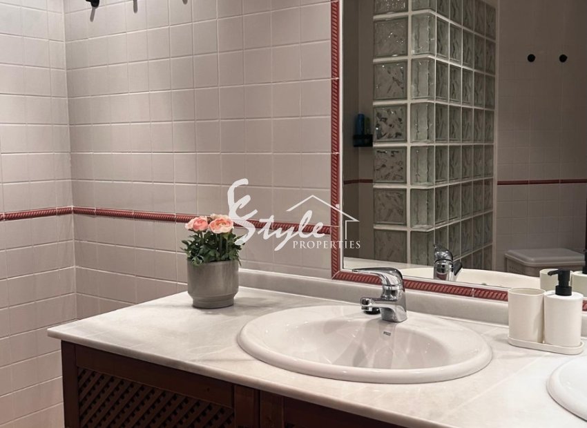 Resale - Apartament  - Punta Prima