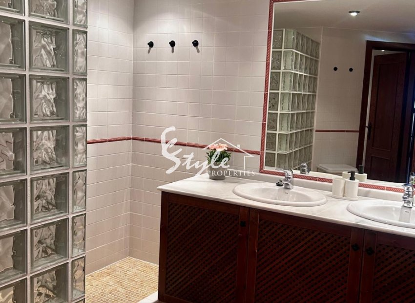 Resale - Apartament  - Punta Prima