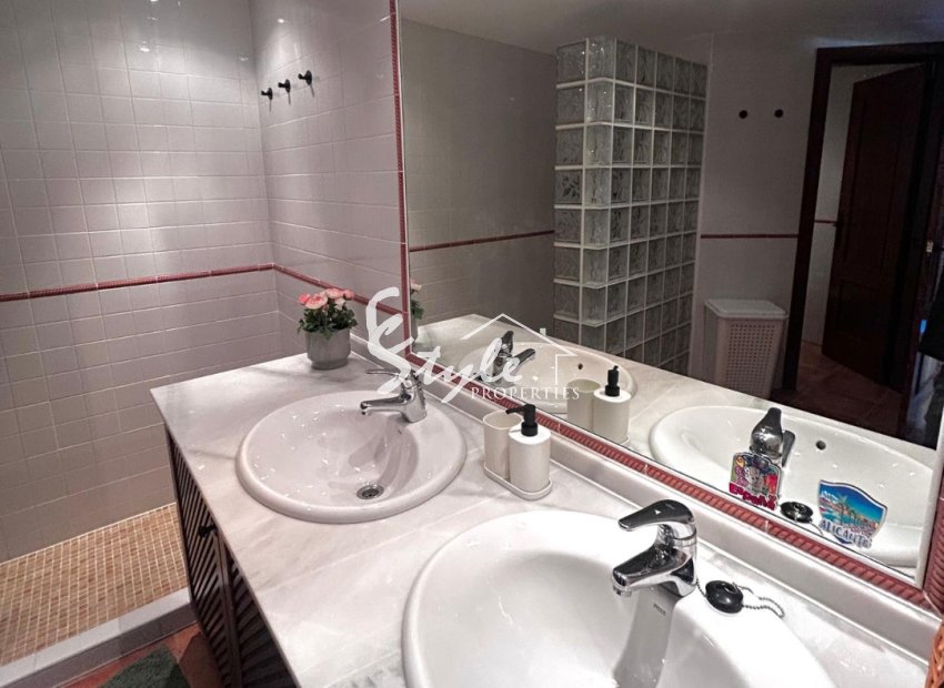 Resale - Apartament  - Punta Prima