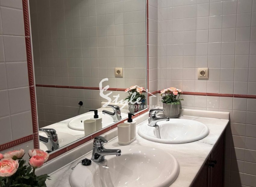 Resale - Apartament  - Punta Prima