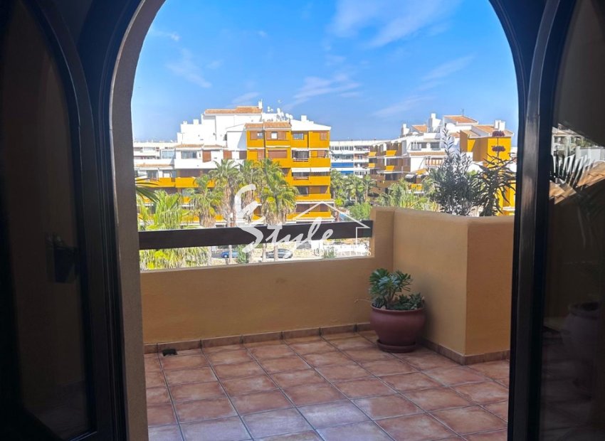 Resale - Apartament  - Punta Prima