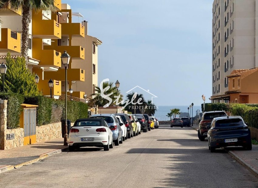 Resale - Apartament  - Punta Prima
