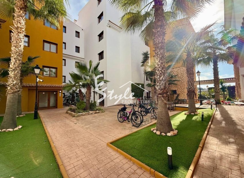 Resale - Apartament  - Punta Prima