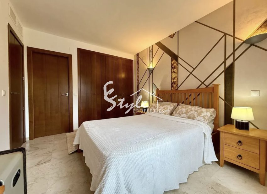 Resale - Apartament  - Punta Prima