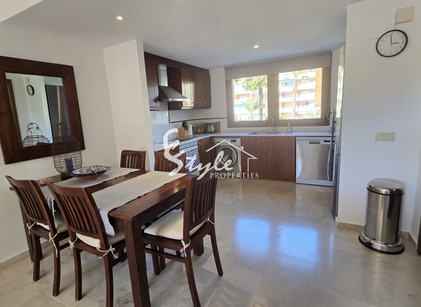 Resale - Apartament  - Punta Prima