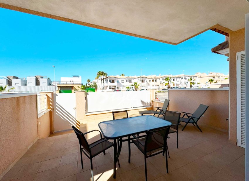 Resale - Apartament  - Punta Prima