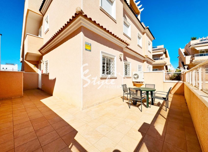 Resale - Apartament  - Punta Prima