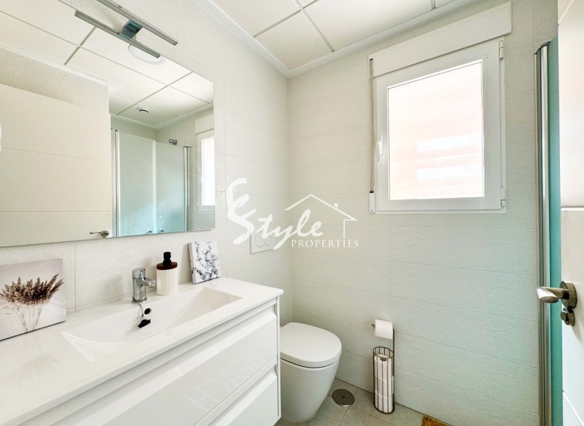 Resale - Apartament  - Punta Prima