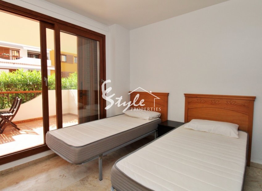 Resale - Apartament  - Punta Prima