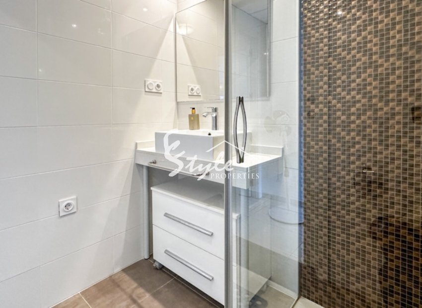 Resale - Apartament  - Punta Prima