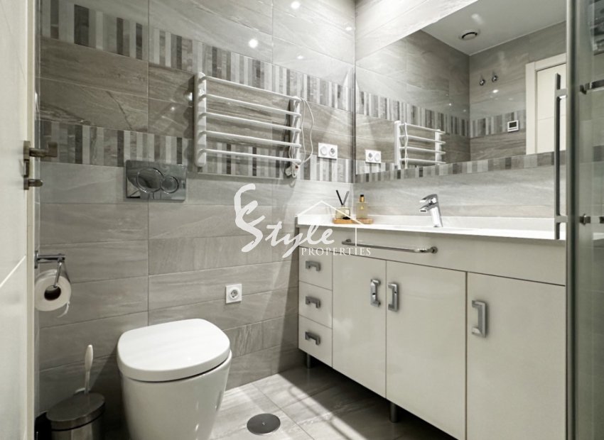 Resale - Apartament  - Punta Prima