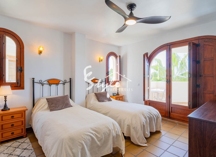 Resale - Apartament  - Punta Prima