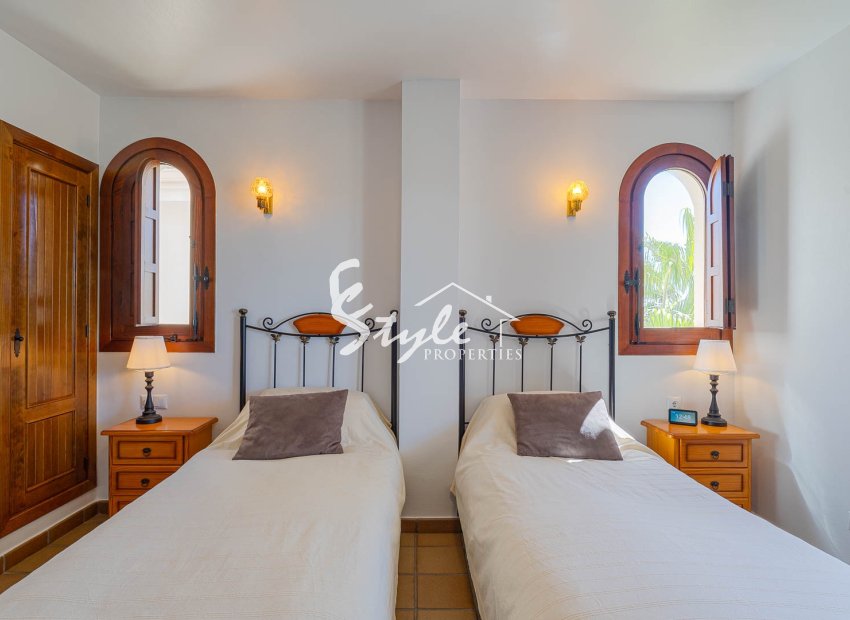 Resale - Apartament  - Punta Prima