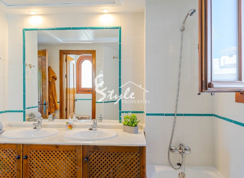 Resale - Apartament  - Punta Prima