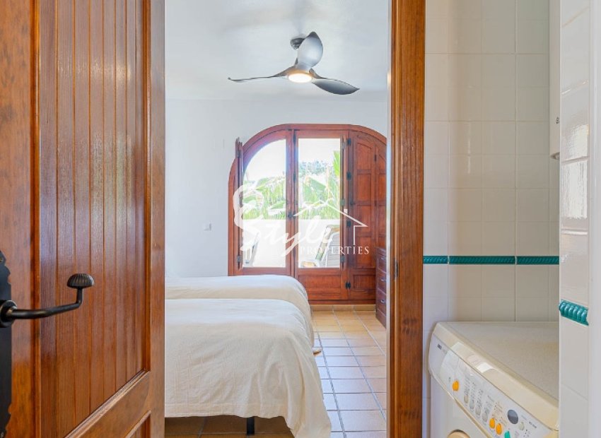 Resale - Apartament  - Punta Prima