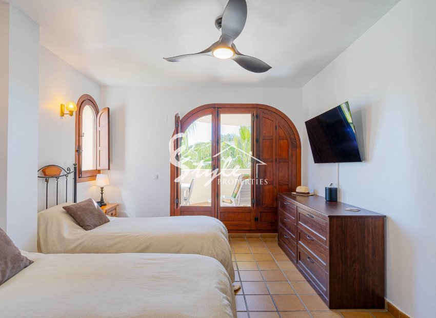 Resale - Apartament  - Punta Prima