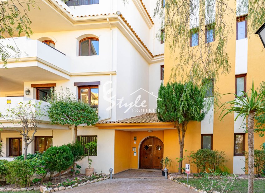 Resale - Apartament  - Punta Prima