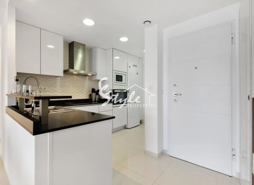 Resale - Apartament  - Punta Prima