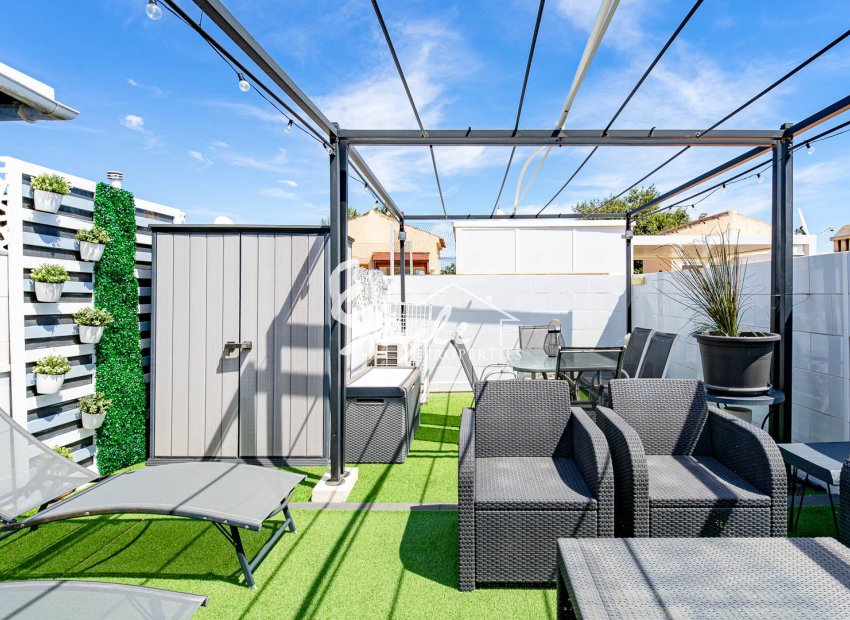 Resale - Apartament  - Punta Prima