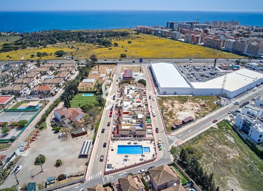 Resale - Apartament  - Punta Prima