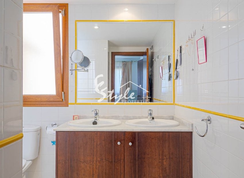 Resale - Apartament  - Punta Prima