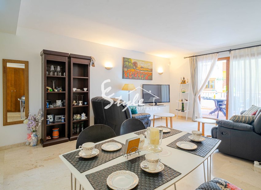 Resale - Apartament  - Punta Prima