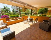 Resale - Apartament  - Punta Prima