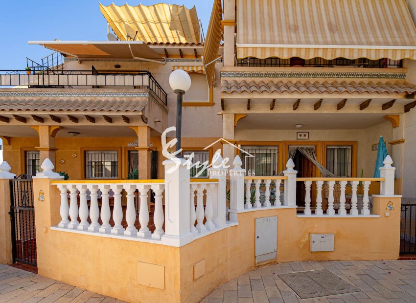 Resale - Apartament  - Punta Prima