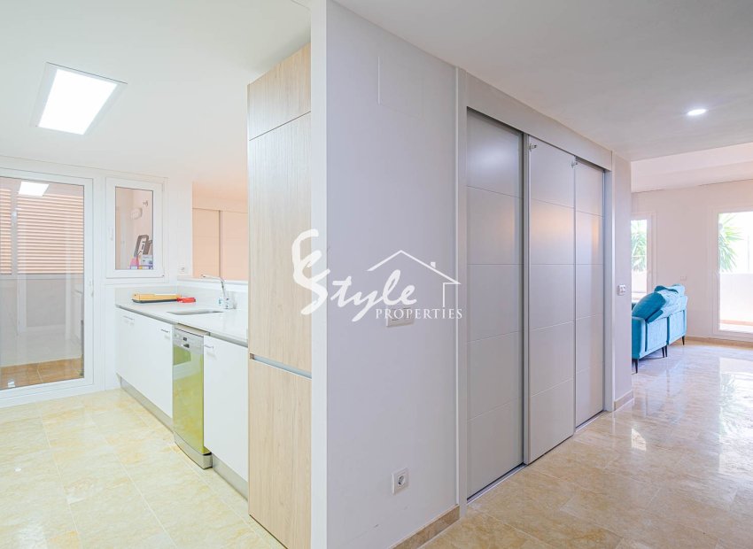 Resale - Apartament  - Punta Prima