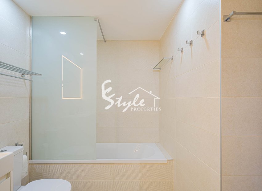 Resale - Apartament  - Punta Prima