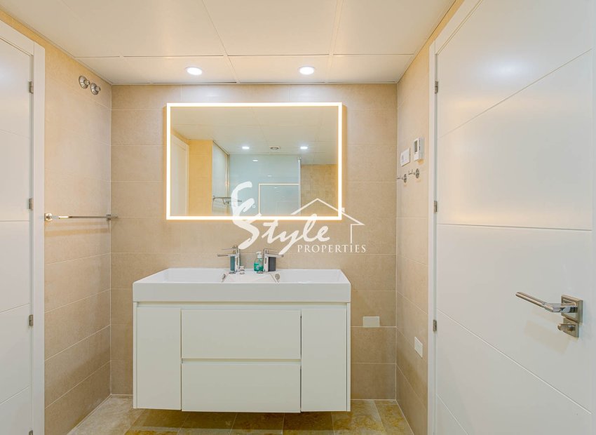 Resale - Apartament  - Punta Prima