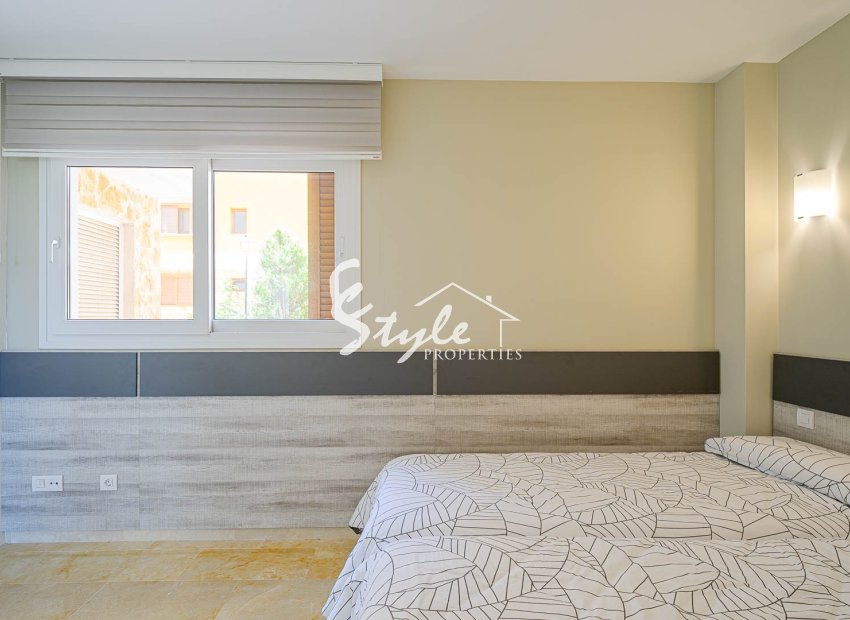 Resale - Apartament  - Punta Prima