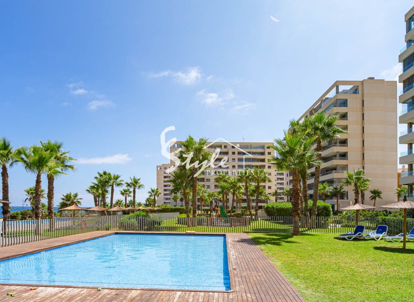 Resale - Apartament  - Punta Prima