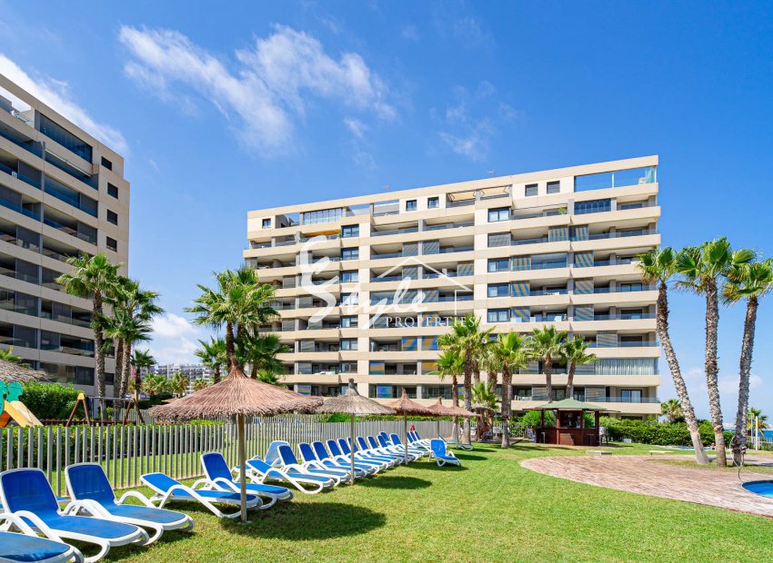 Resale - Apartament  - Punta Prima