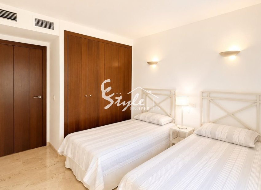 Resale - Apartament  - Punta Prima