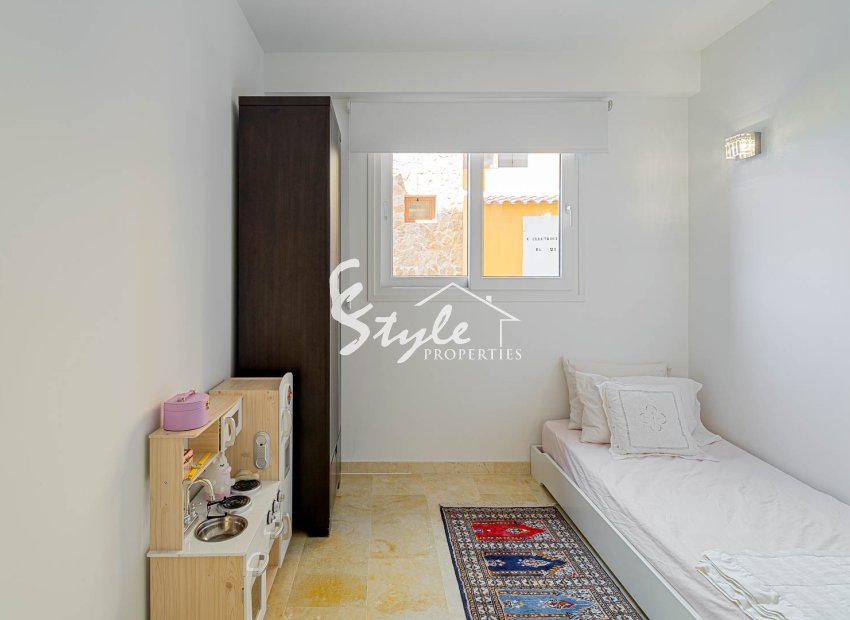 Resale - Apartament  - Punta Prima