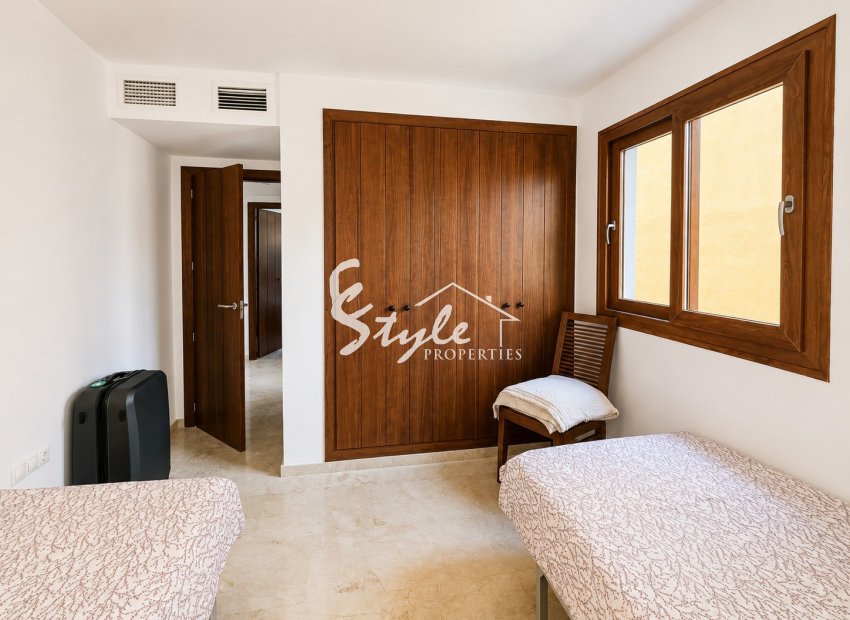 Resale - Apartament  - Punta Prima