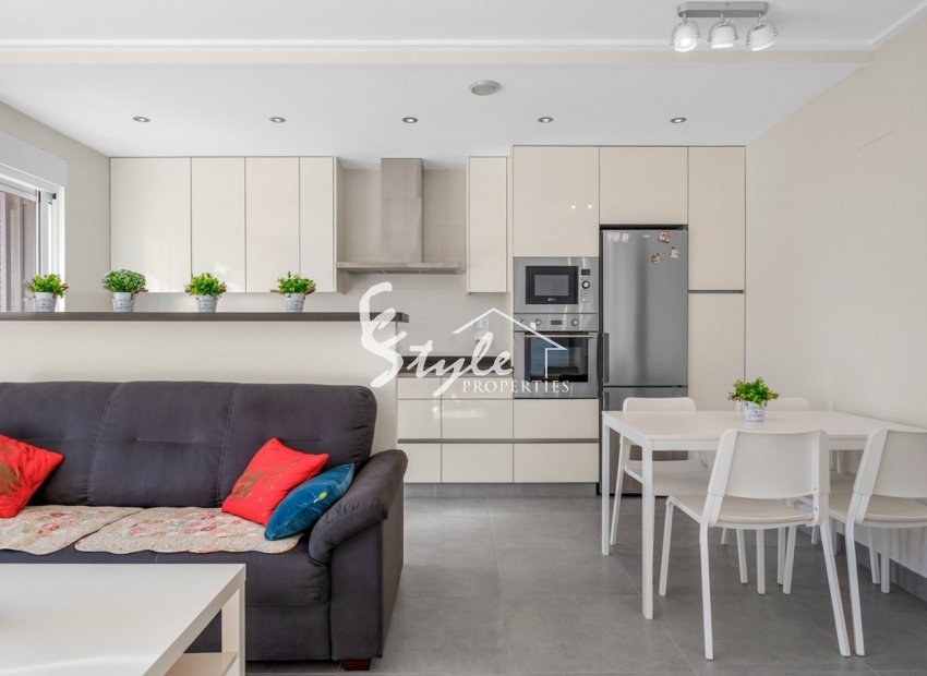 Resale - Apartament  - Punta Prima